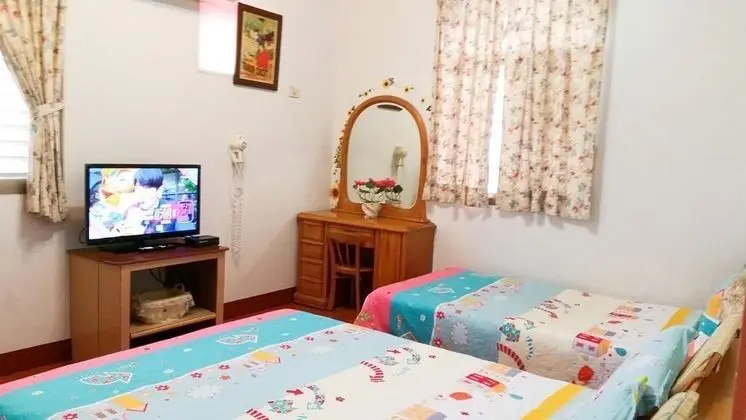 Üç Kişilik Oda