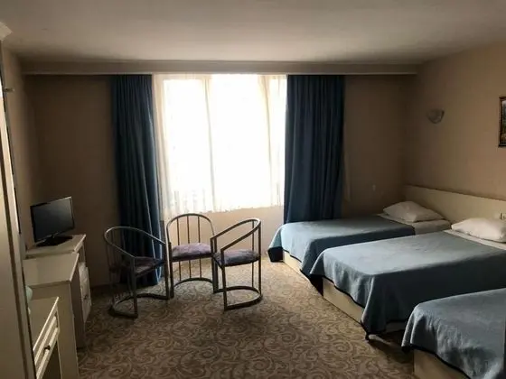 Aile Odası, Şehir Manzaralı