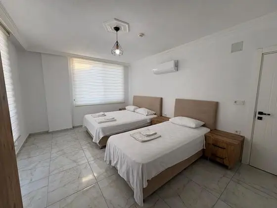 Aile Odası, Deniz veya Kara Manzaralı, Balkonlu