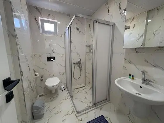 Daire, Deniz veya Kara Manzaralı, Balkonlu veya Fransız Balkonlu