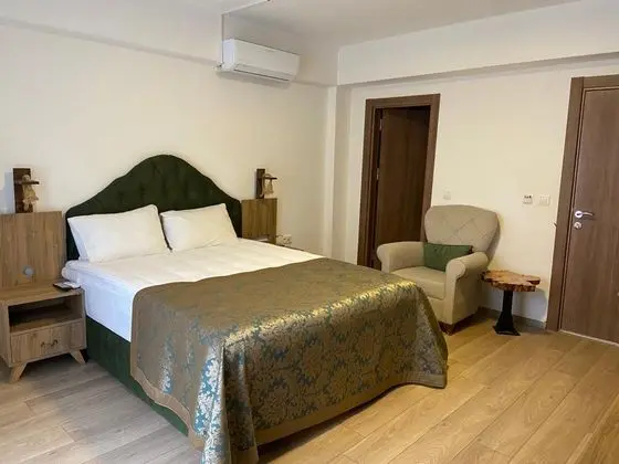 Deluxe Aile Suiti, Göl Manzaralı, Balkonlu