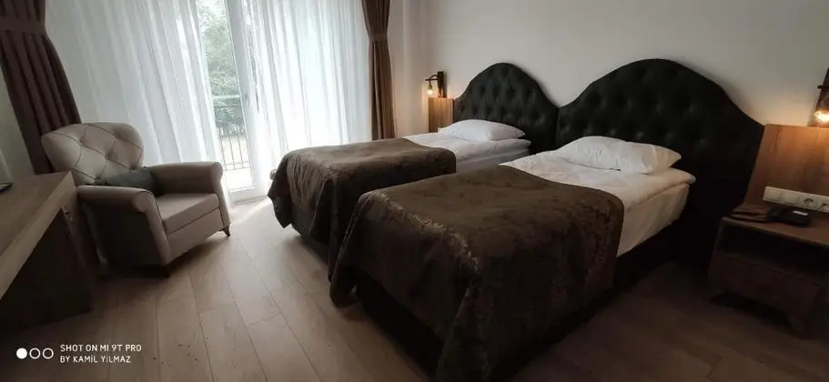 Standart Oda, Dağ Manzaralı, Balkonlu