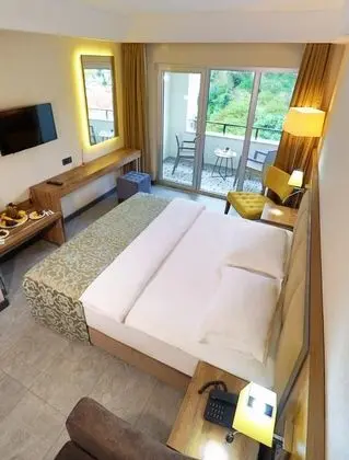 Suite Oda Balkonlu