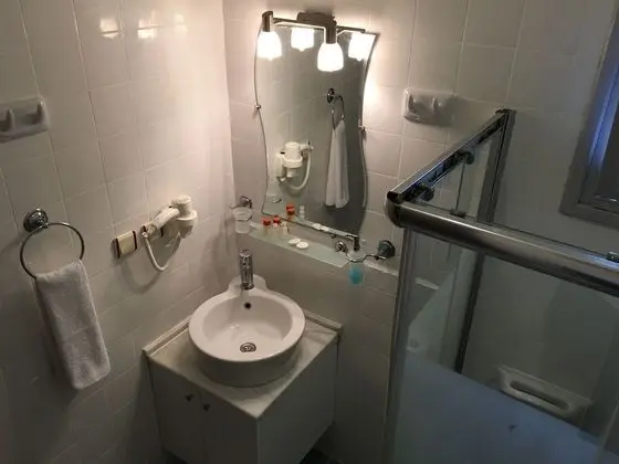 Standard Üç Kişilik Oda