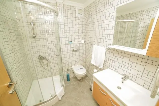 Corner Suite, Deniz veya Kara Manzaralı