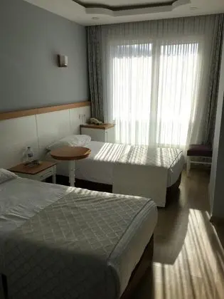 Triple, Deniz veya Kara Manzaralı