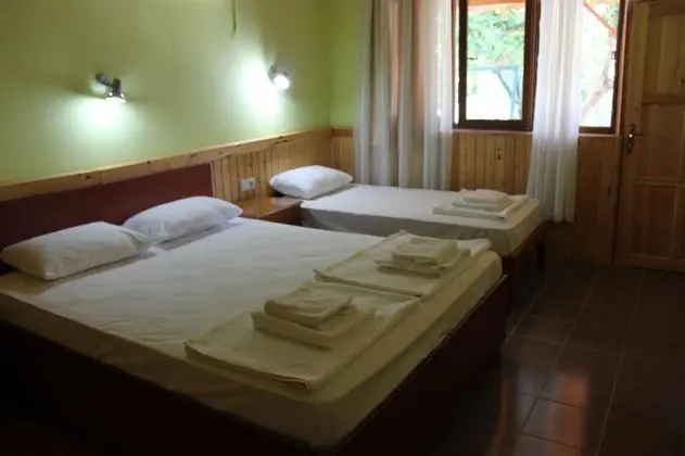 Standart Oda, Bahçe Manzaralı
