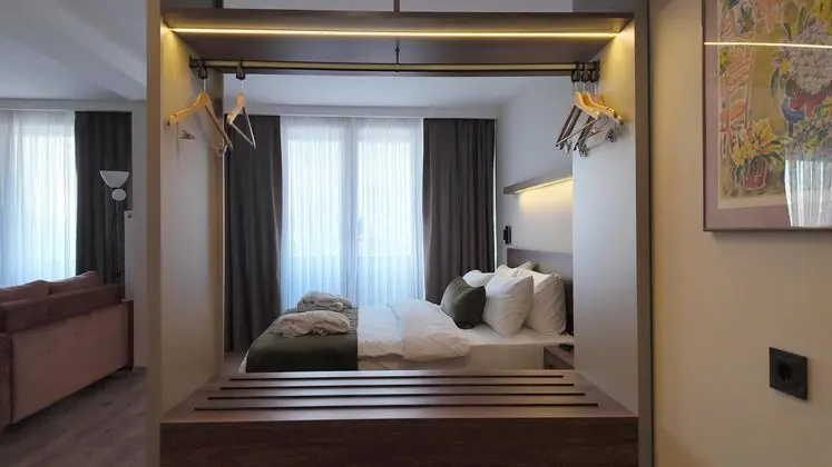 Junior Suite,Sokak Manzaralı,Balkonlu