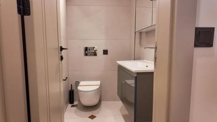 Tek Kişilik, Manzarasız, Balkonsuz