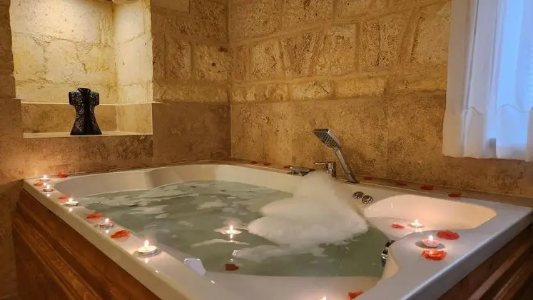 Jakuzili Suit Oda, Bahçe Manzaralı, Bahçe Katı