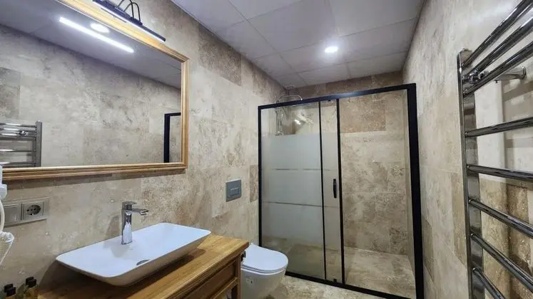 Jakuzili Suit Oda, Bahçe Manzaralı, Bahçe Katı