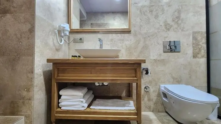 Jakuzili Suit Oda, Bahçe Manzaralı, Bahçe Katı