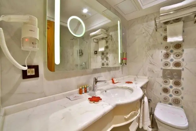 Comfort Oda, Sokak Manzaralı