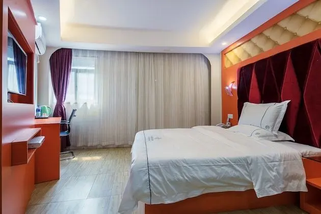 Superior Tek Büyük Yataklı Oda