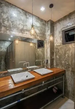 Single Bed in Mixed Dormitory
