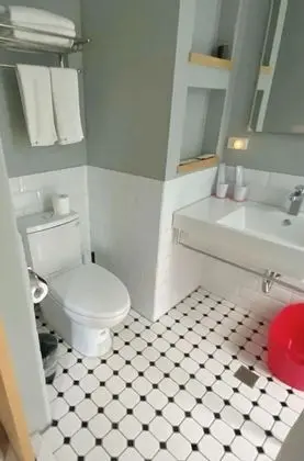 Comfort Tek Büyük Yataklı Oda