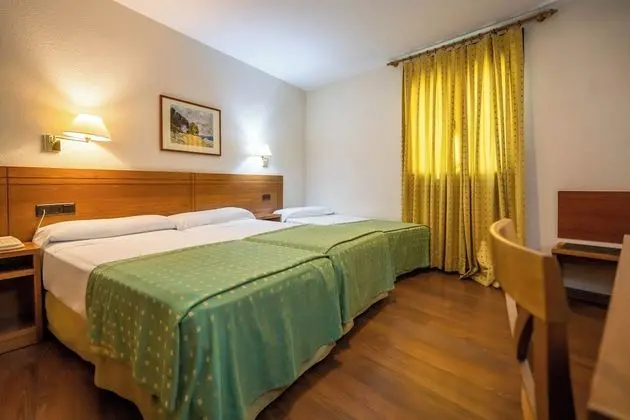 Tek Büyük Yataklı Oda (Extra bed)