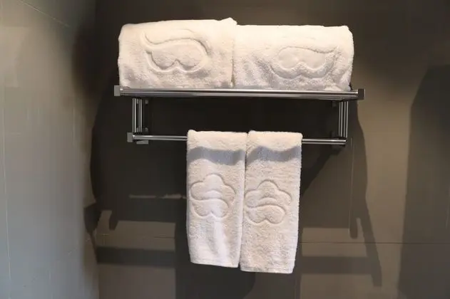 Tek Büyük Yataklı Oda, Sigara İçilmez