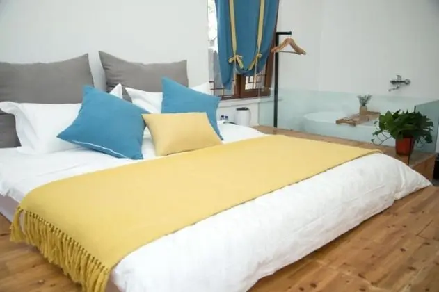 Design Tek Büyük Yataklı Oda