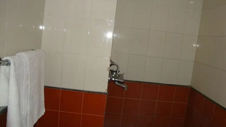 Basic Tek Büyük Yataklı Oda, 1 Çift Kişilik Yatak, Engellilere Uygun, Sigara İçilmez