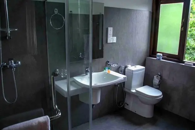 Deluxe Tek Büyük veya İki Ayrı Yataklı Oda, Balkon