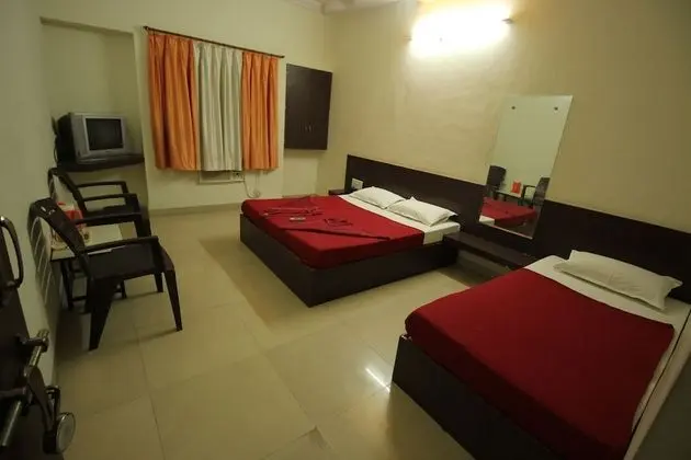 Standard Triple Bed Non A/c