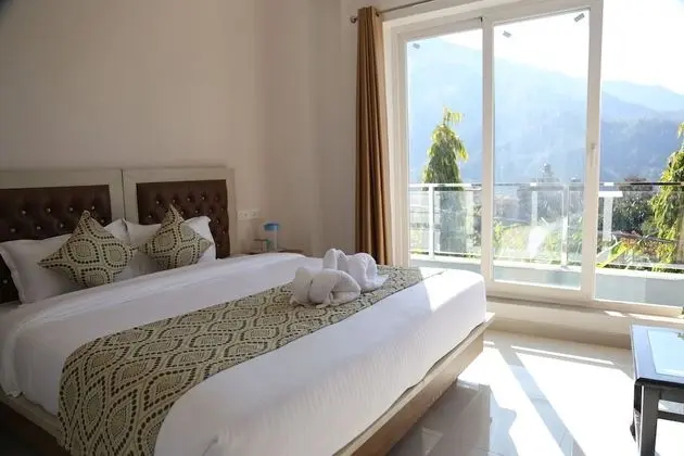 Mountain View Room