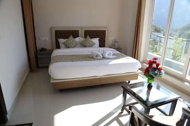 Mountain View Room