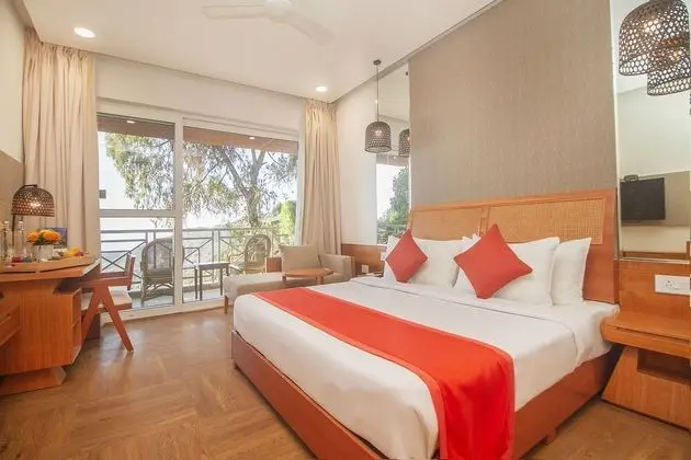 Executive Oda, Balkon, Vadi Manzaralı