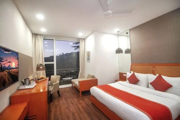 Executive Oda, Balkon, Vadi Manzaralı