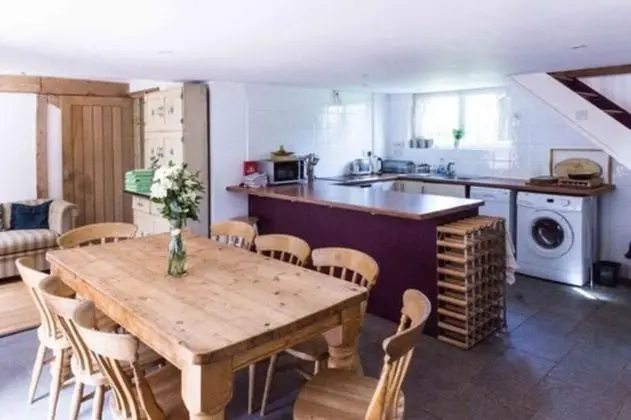 Ev (The Granary)