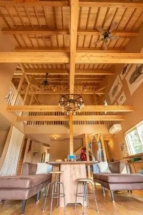 Ev, Sigara İçilmez (Private Vacation Home)