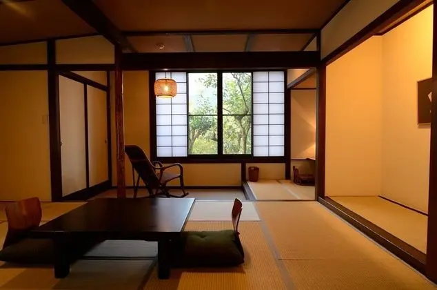 İki Ayrı Yataklı Oda (Japanese-Style with Toilet )