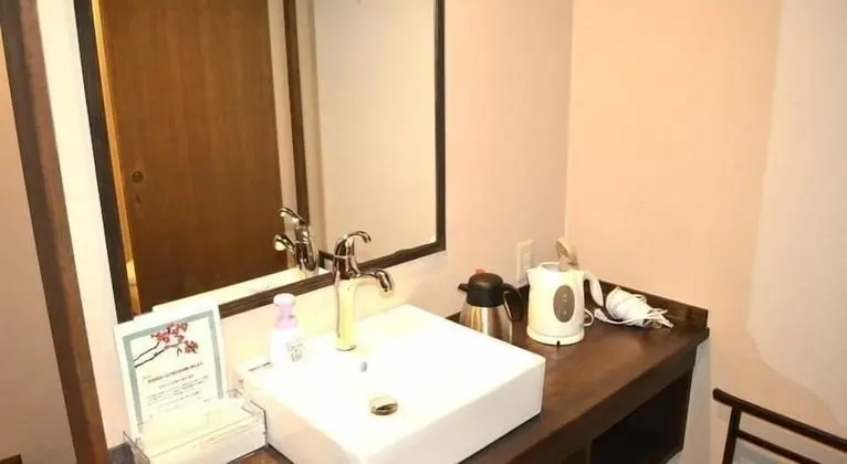 Tek Kişilik Oda (with Toilet)