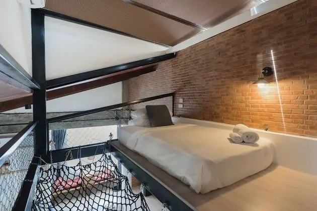 Signature Çatı Katı (Loft), 2 Yatak Odası, Sigara İçilmez, Küvet