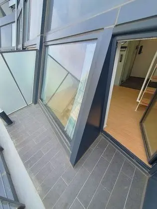 Design Tek Büyük Yataklı Oda, Teras (1)