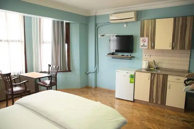 Deluxe Double Room, 1 Queen Bed, City View