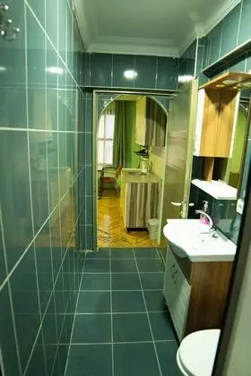 Deluxe Double Room, 1 Queen Bed, City View