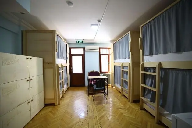 Deluxe Shared Dormitory, Multiple Beds, Garden View