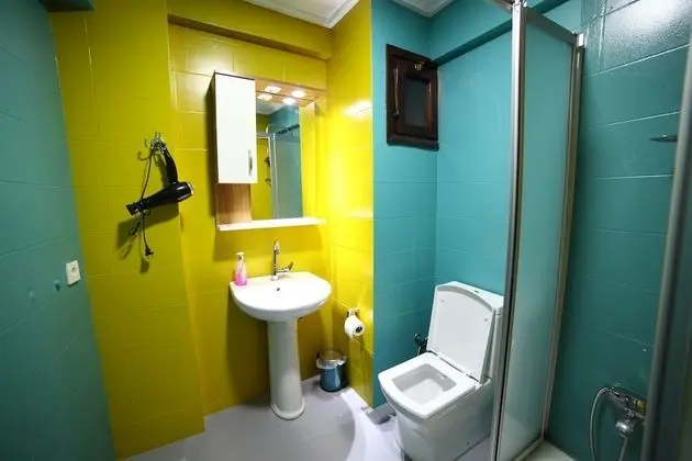 Deluxe Shared Dormitory, Multiple Beds, Garden View