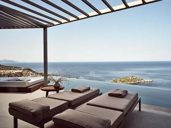 Superior Villa, 2 Yatak Odası, Kişiye Özel Havuzlu (Early Dawn)