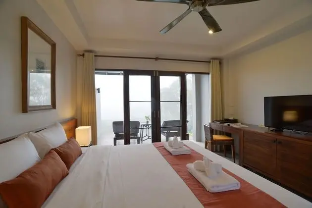 Grand Deluxe