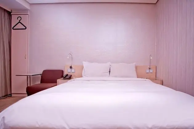 Comfort Tek Büyük Yataklı Oda, 1 Büyük (Queen) Boy Yatak, Sigara İçilmez, Şehir Manzaralı