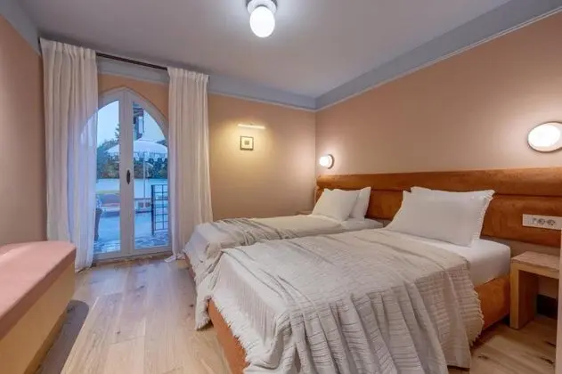 Twin Oda - Balkonlu, Bahçe Manzaralı, Non-Smoking Room