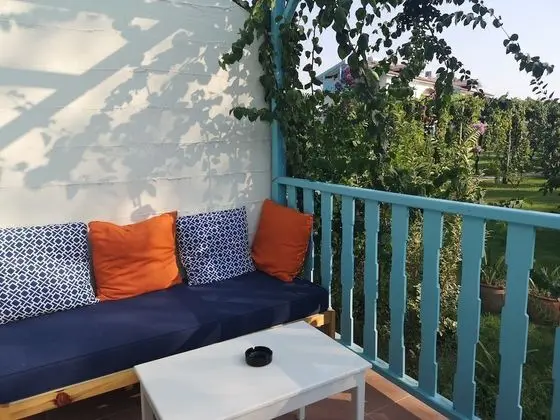 Tek Büyük Yataklı Oda, 1 Çift Kişilik Yatak, Sigara İçilmez, Bahçe Manzaralı