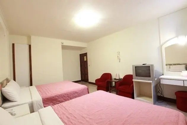 Dört Kişilik Oda, 2 Çift Kişilik Yatak