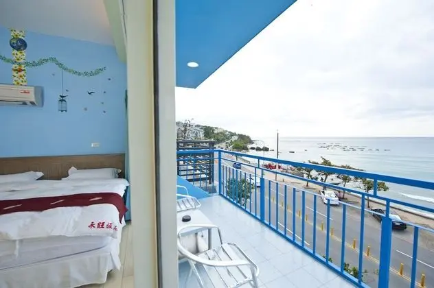 Tek Büyük Yataklı Oda, Deniz Manzaralı (2nd Floor)