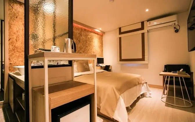 Oda (Standard room)