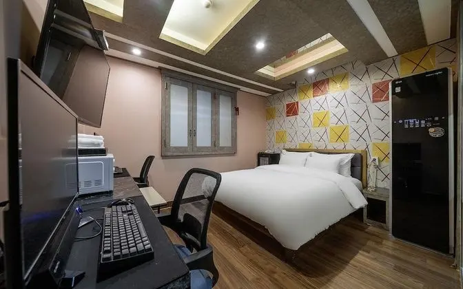 Oda (Semi-special room - couple PC (Netfli)