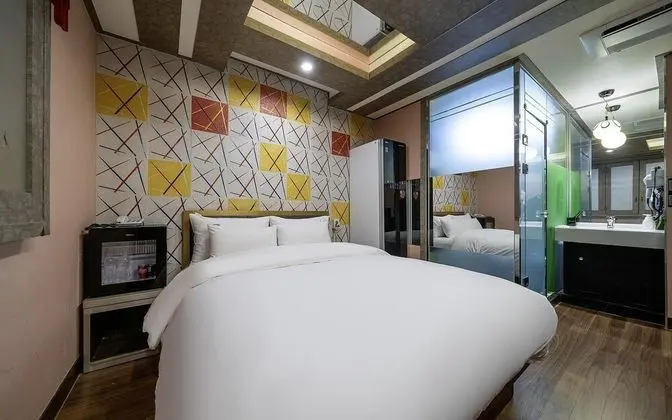 Oda (Semi-special room - couple PC (Netfli)